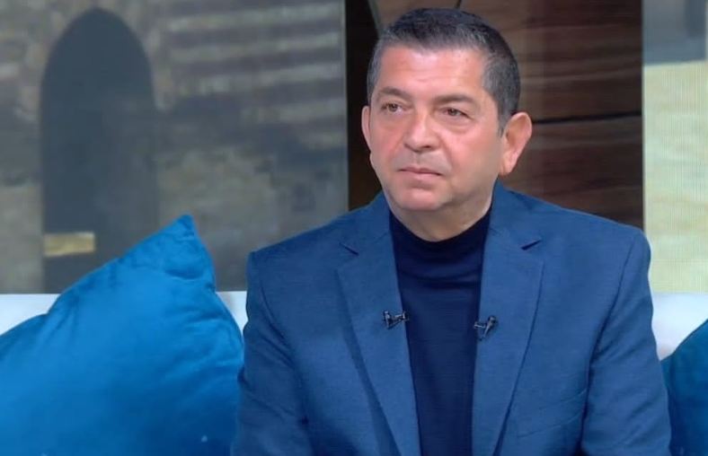 أحمد صبري الخبير السياحي