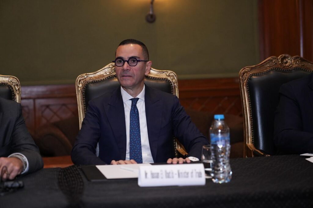 م. حسن الخطيب وزير الاستثمار