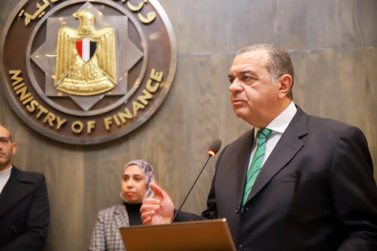 شريف الكيلاني نائب وزير المالية