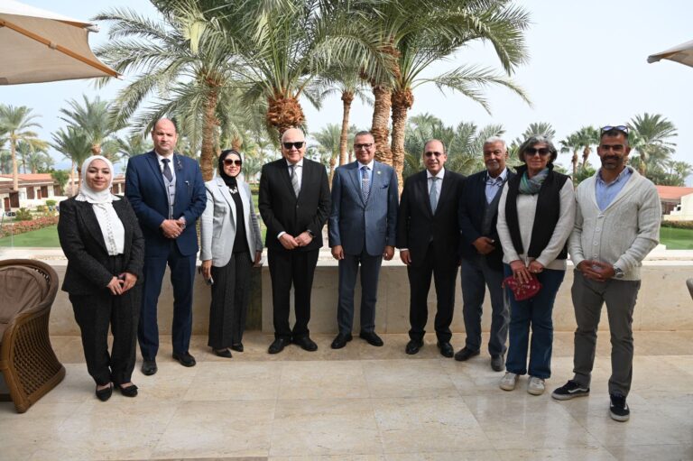 جانب من اللقاء