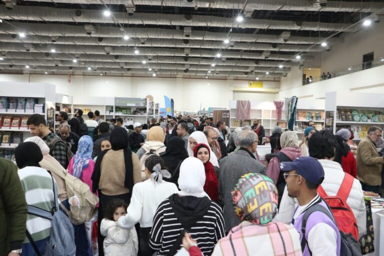 معرض القاهرة الدولي للكتاب