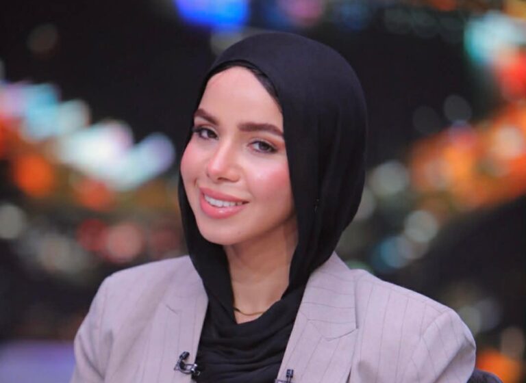 خلود عاطف خبيرة التسويق والاستثمار العقاري