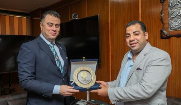 جانب من تكريم الزميل مخلص عبدالحي
