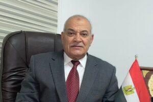 د. عبدالعزيز السيد رئيس شعبة الدواجن