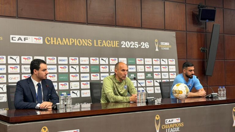 الكرواتي كرونسلاف يورتشيتش المدير الفني لفريق نادي بيراميدز