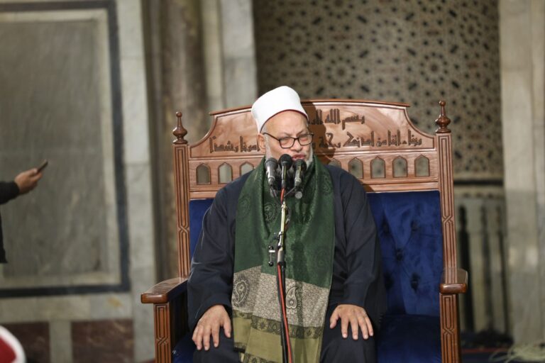 إبراهيم الهدهد رئيس جامعة الأزهر الأسبق