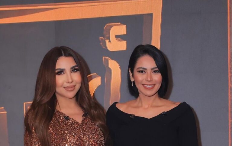 لقاء الخميسي - أميرة بدر