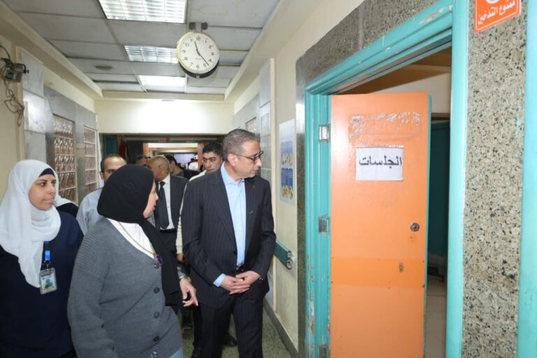 جولة محافظ الجيزة لمستشفى أبو النمرس المركزي