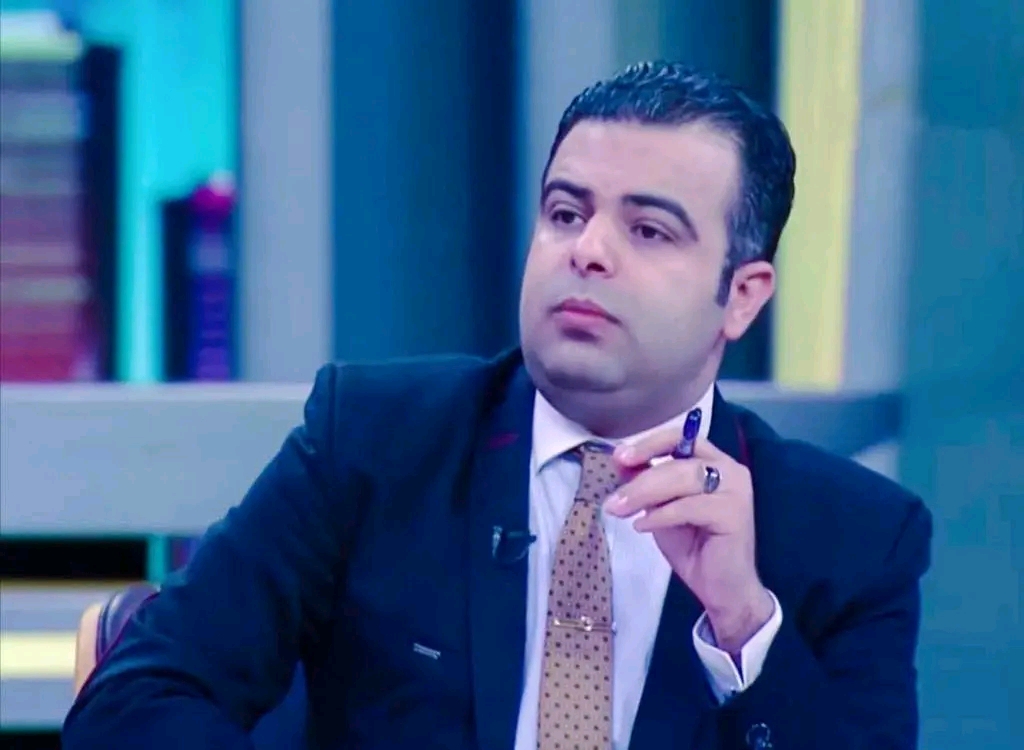 د. حسام النحاس أستاذ الإعلام