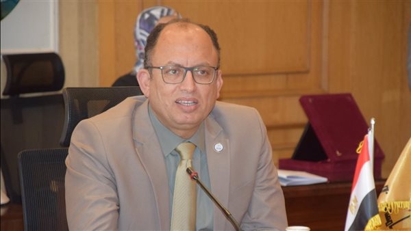 د. السيد قنديل رئيس جامعة العاصمة