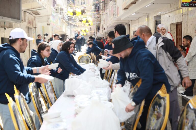 مائدة الإفطار السنوى بالمطرية