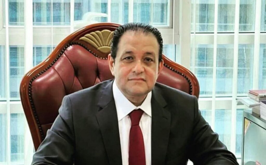 المستشار علاء عابد الخبير القانوني