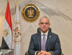 د. محمد فريد وزير الاستثمار
