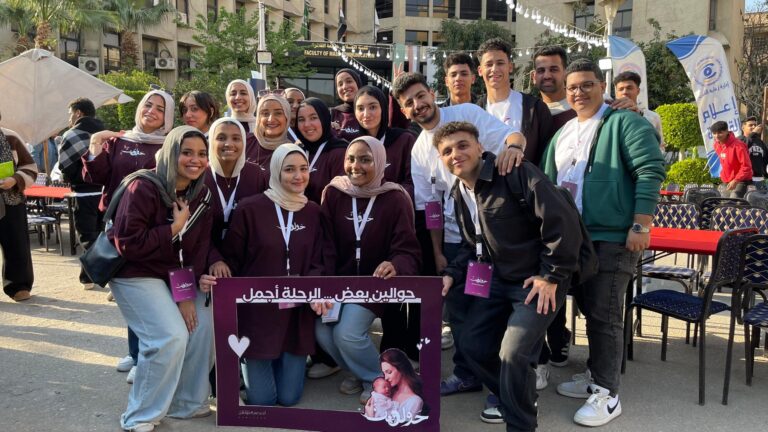 طلاب إعلام القاهرة