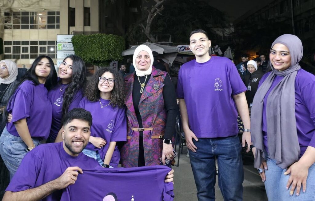 طلاب إعلام القاهرة