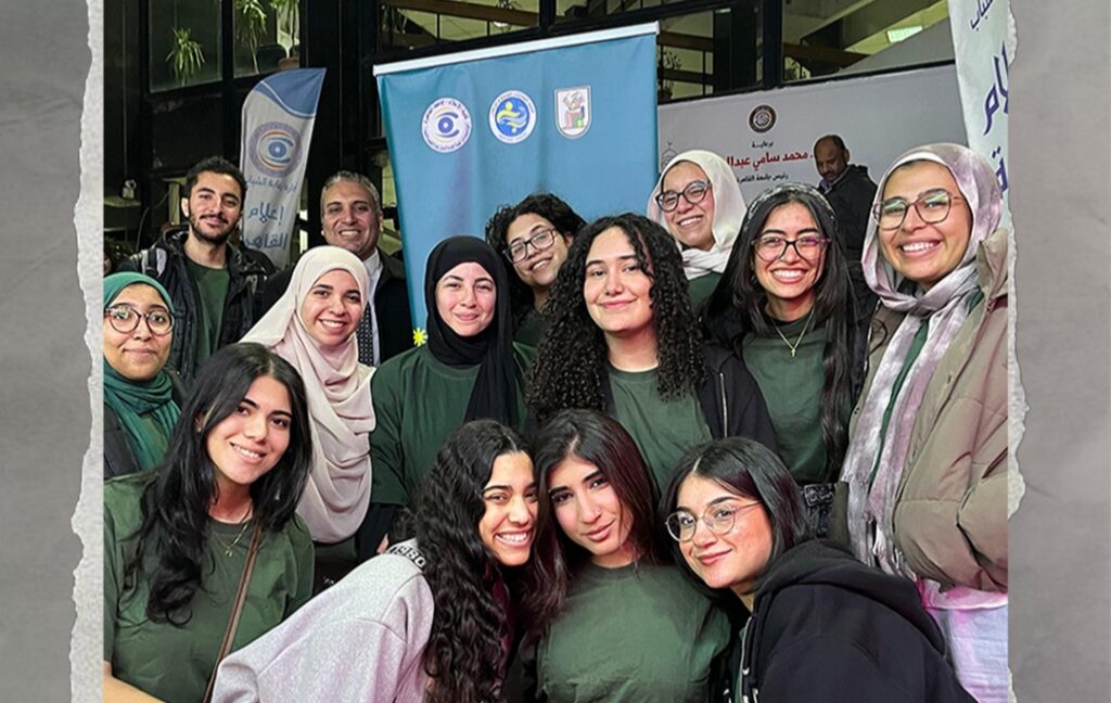 طلاب إعلام القاهرة