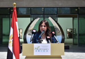 د. راندا المنشاوي وزيرة الإسكان
