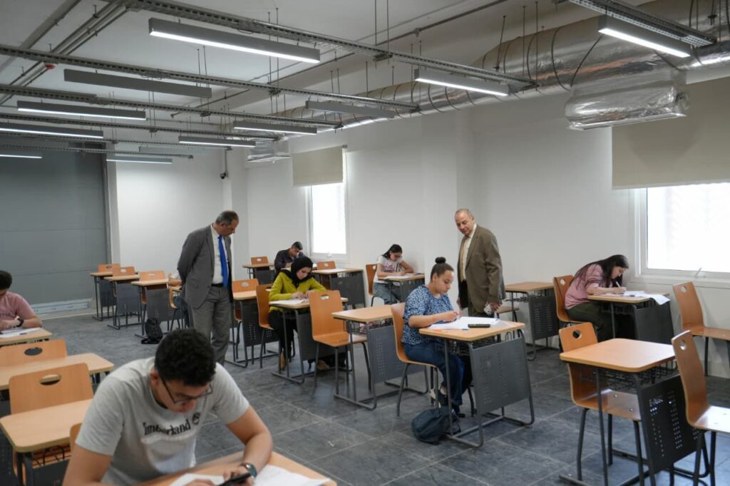اختبارات القبول الجامعة اليابانية