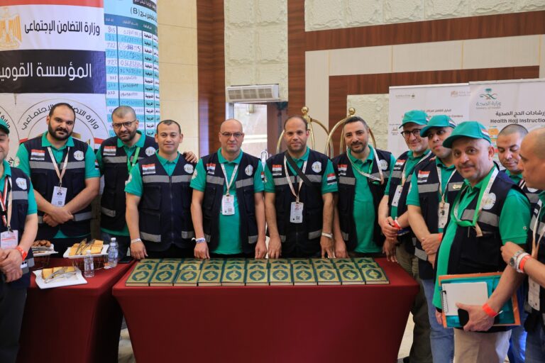 حجاج الجمعيات الأهلية