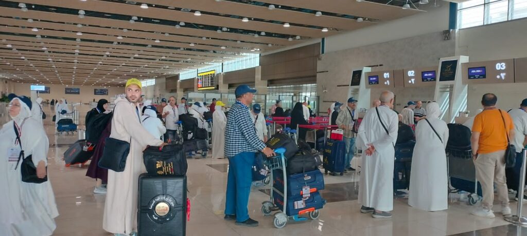 حجاج بيت الله الحرام