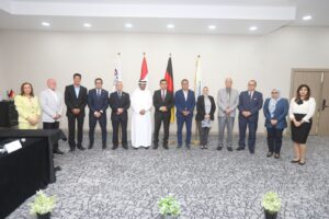 جانب من توقيع البروتوكول