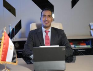 النائب محمود حسين