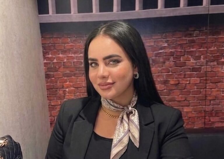 فاطمة مهني المحامية