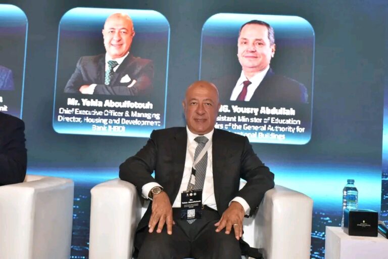 يحيي أبو الفتوح رئيس بنك التعمير والاسكان