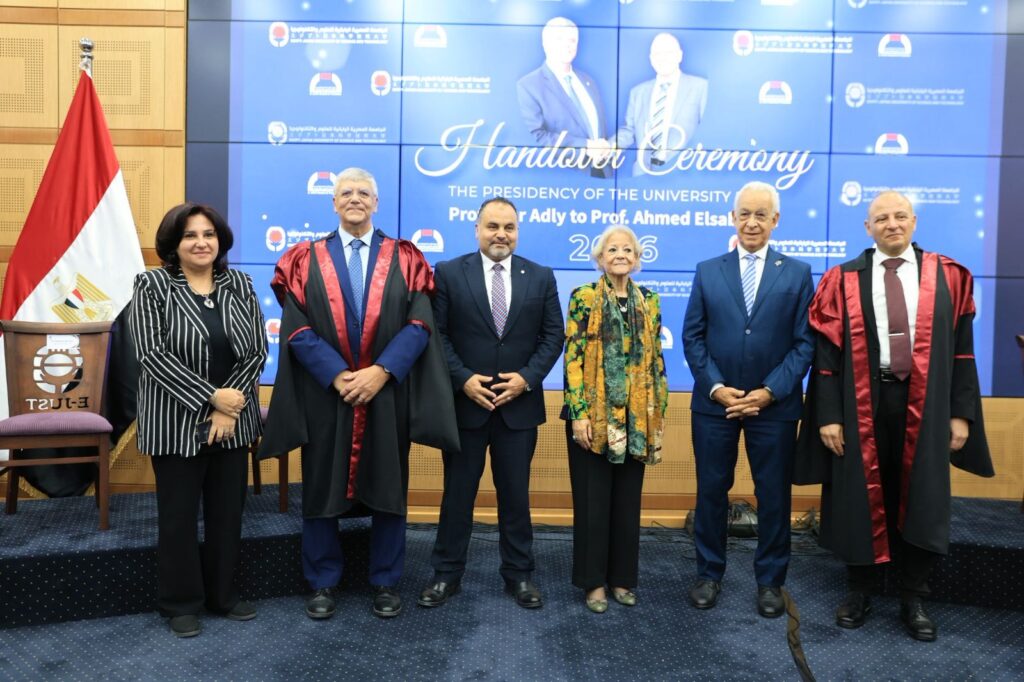 جانب من توقيع البروتوكول