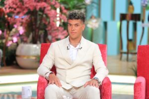 إمام عاشور