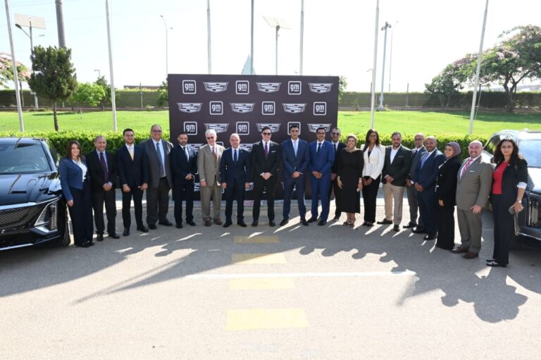 حفل مصنع جنرال موتورز مصر