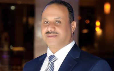 رشاد عبدالغني الخبير السياسي
