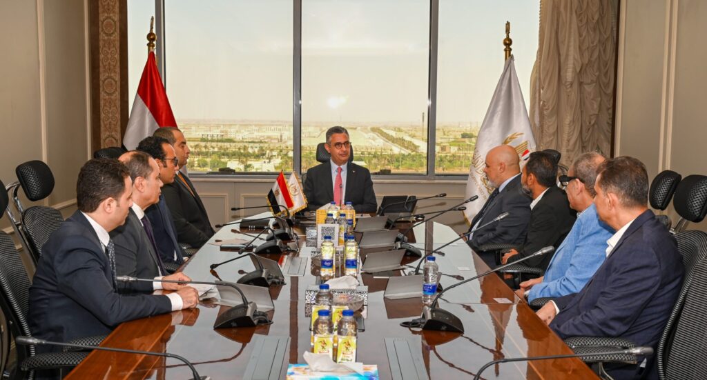 اجتماع وزير التموين وشعبة الذهب