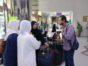 المعتمرين
