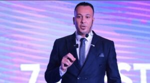 محمد عادل مدير قطاع المبيعات بشركة AOD أبو عمر للتطوير العقاري